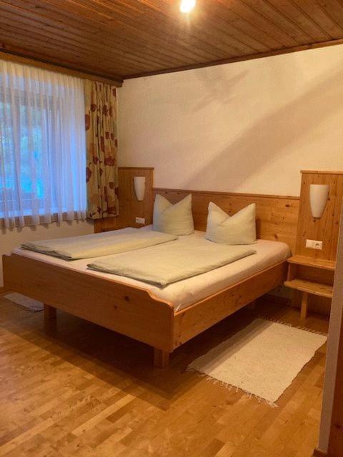 Pension & Ferienwohnung Dullnig Gmund in Karnten Bagian luar foto