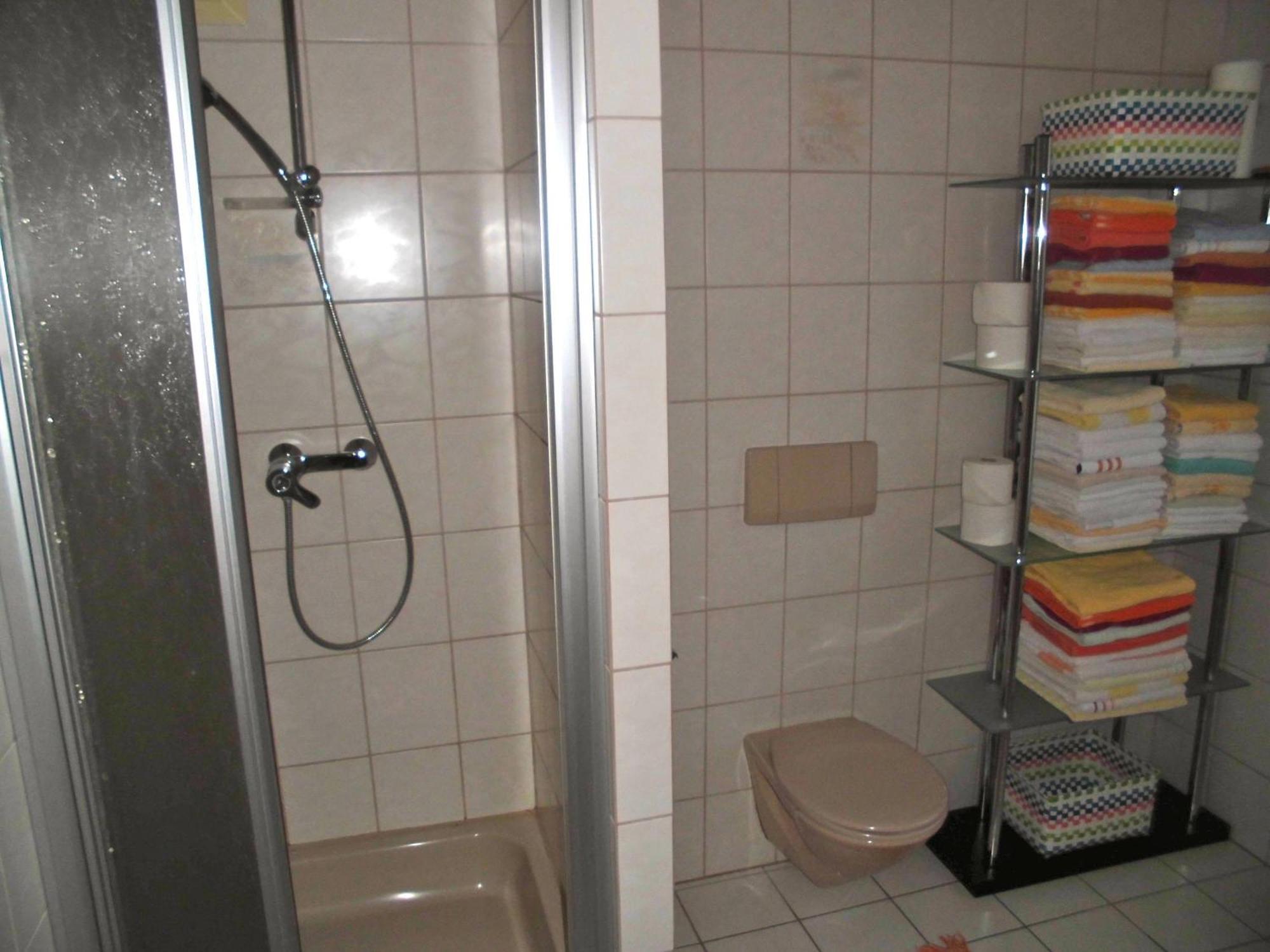Pension & Ferienwohnung Dullnig Gmund in Karnten Ruang foto